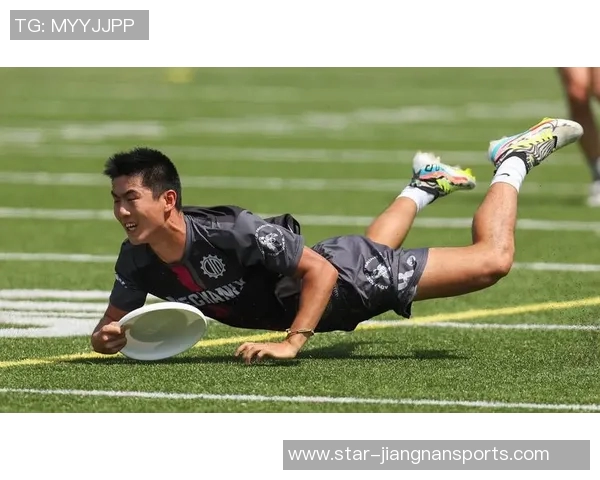 运动数据刘伟专访从飞盘新手到顶尖选手的成长之路与心路历程 运动数据刘伟专访从飞盘新手到顶尖选手的成长之路与心路历程