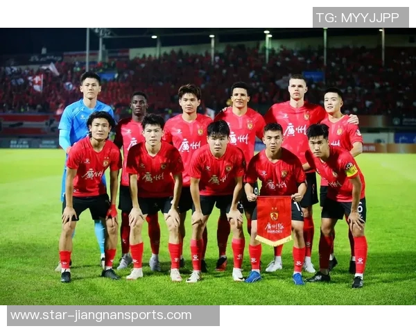 运动最新数据广州篮球队在城市联赛中的奋斗与突破之路全景回顾 运动最新数据广州篮球队在城市联赛中的奋斗与突破之路全景回顾